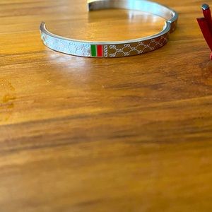 GG bangle in silver designer hinge Love bracelet
